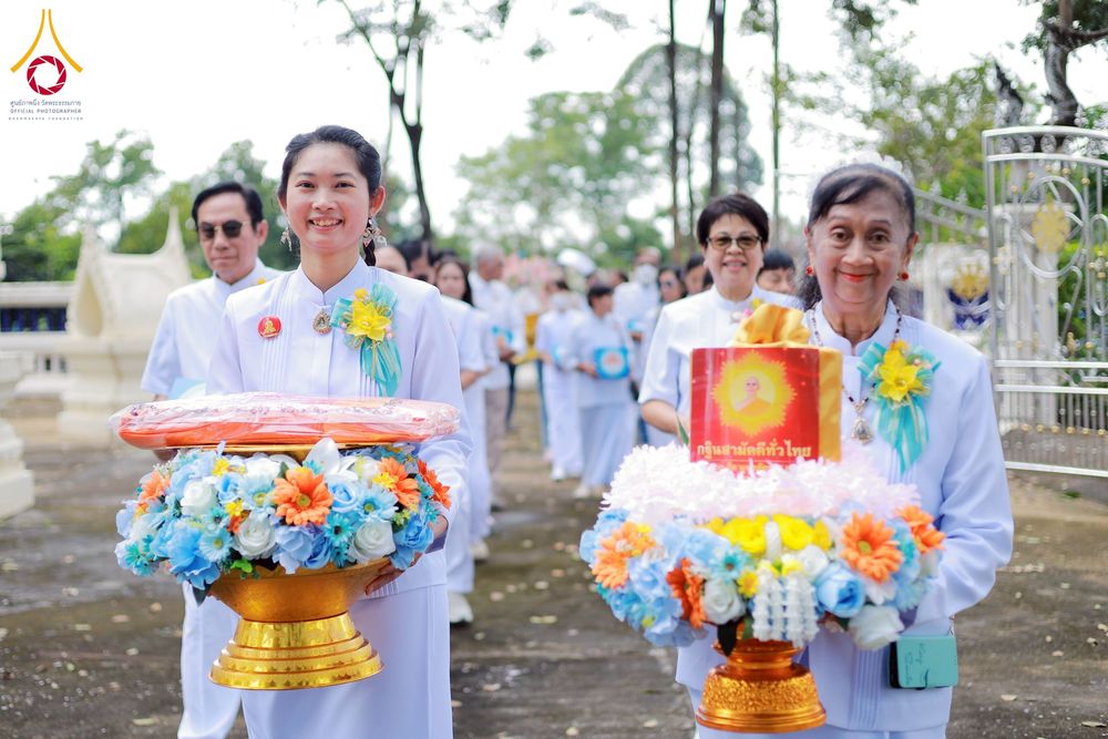 ภาพ No.275698:วันที่ 5 พฤศจิกายน พ.ศ. 2568 พิธีทอดกฐินสามัคคีทั่วไทย ณ วัดดอนหว้า (พิกุลทอง) อ.บ้านลาด จ.เพชรบุรี โดยคณะศิษยานุศิษย์ บูชาธรรม 81 ปี หลวงพ่อธัมมชโย