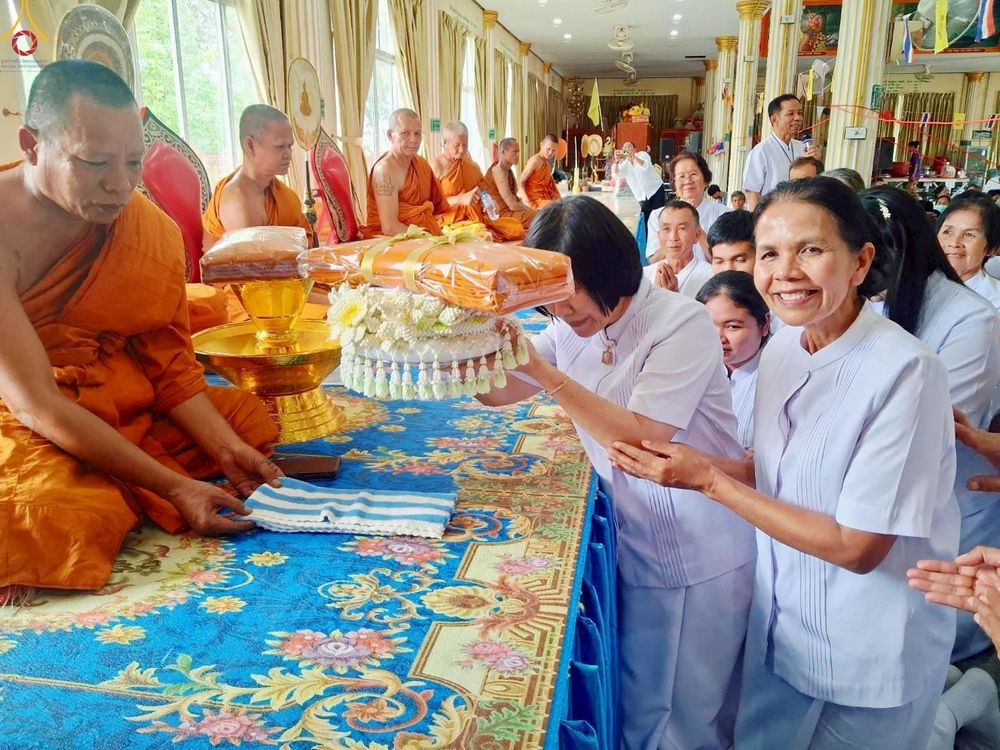 ภาพ No.269320:วันที่ 24 ตุลาคม พ.ศ. 2568 พิธีทอดกฐินสามัคคีทั่วไทย ณ วัดหนองสะแกกวน อ.โนนดินแดง จ.บุรีรัมย์ โดยคณะศิษยานุศิษย์ บูชาธรรม 81 ปี หลวงพ่อธัมมชโย