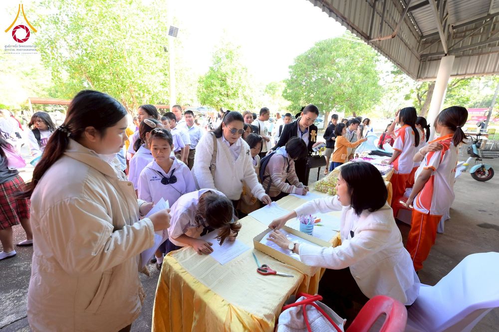 ภาพ No.274823:วันที่ 28 พฤศจิกายน พ.ศ. 2568 รวมพลังเด็กดี V-Star ผู้นำฟื้นฟูศีลธรรมโลก ประจำปี 2568 จังหวัดอุบลราชธานี ณ วัดป่าอุบลแก้ว อ.วารินชำราบ จ.อุบลราชธานี