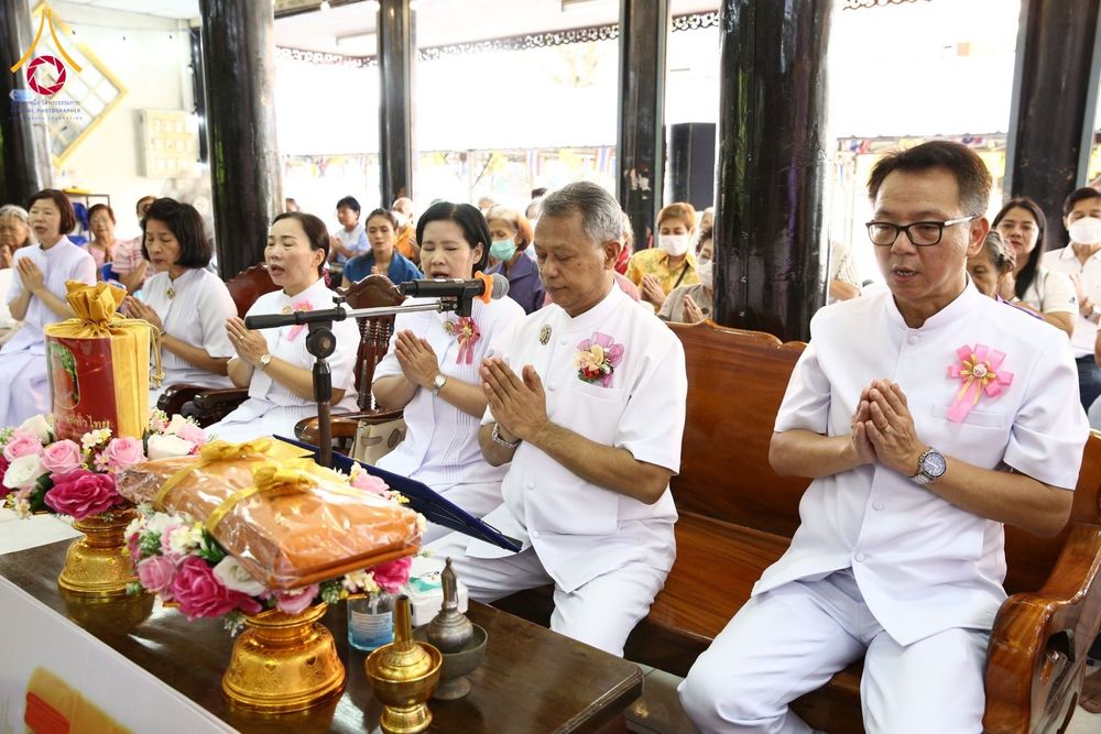 ภาพ No.178988:พิธีทอดกฐิน ณ วัดบางกอบัว อ.พระประแดง จ.สมุทรปราการ ในโครงการกฐินสามัคคีทั่วไทย 30,000 วัด บูชาธรรม 80 ปี หลวงพ่อธัมมชโย โดยคณะศิษยานุศิษย์วัดพระธรรมกาย วันที่ 27 ตุลาคม พ.ศ. 2567