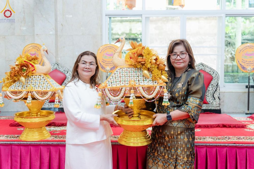 ภาพ No.165891:พิธีทอดกฐิน ณ วัดเขาตะแบก อ.ศรีราชา จ.ชลบุรี ในโครงการกฐินสามัคคีทั่วไทย 30,000 วัด บูชาธรรม 80 ปี หลวงพ่อธัมมชโย โดยคณะศิษยานุศิษย์วัดพระธรรมกาย วันที่ 20 ตุลาคม พ.ศ. 2567