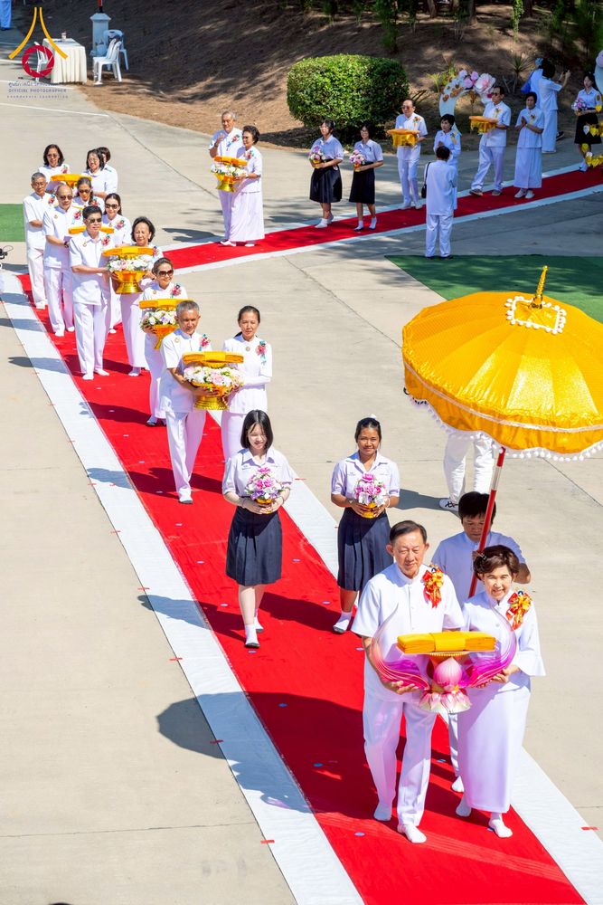 ภาพ No.274904:วันอาทิตย์ที่ 30 พฤศจิกายน พ.ศ. 2568 พิธีทอดผ้าป่า "สร้างองค์พระเจดีย์เพื่อสร้างสันติภาพโลก" ณ ศูนย์ปฏิบัติธรรมระยอง (บ้านช่องลม)