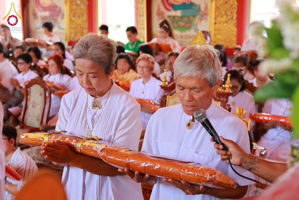 ภาพ No.178648:พิธีทอดกฐิน ณ วัดภาณุรังษี แขวงบางพลัด เขตบางพลัด กรุงเทพฯ ในโครงการกฐินสามัคคีทั่วไทย 30,000 วัด บูชาธรรม 80 ปี หลวงพ่อธัมมชโย โดยคณะศิษยานุศิษย์วัดพระธรรมกาย วันที่ 9 พฤศจิกายน พ.ศ. 2567