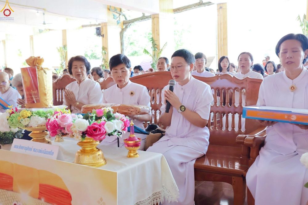 ภาพ No.265554:วันที่ 25 ตุลาคม พ.ศ. 2568 พิธีทอดกฐินสามัคคีทั่วไทย ณ วัดบางพึ่ง อ.พระประแดง จ.สมุทรปราการ โดยคณะศิษยานุศิษย์ บูชาธรรม 81 ปี หลวงพ่อธัมมชโย