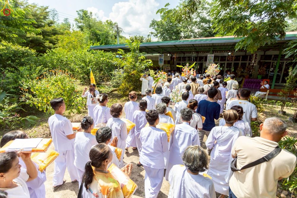 ภาพ No.262912:วันที่ 22 ตุลาคม พ.ศ. 2568 พิธีทอดกฐินสามัคคีทั่วไทย 30,000 วัด โดยคณะศิษยานุศิษย์ บูชาธรรม 81 ปี หลวงพ่อธัมมชโย ณ ธุดงคสถานทรงธรรมกำแพงเพชร ต.ทรงธรรม อ.เมือง จ.กำแพงเพชร