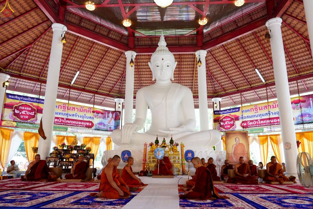 ภาพ No.253132:วันที่ 12 ตุลาคม พ.ศ. 2568 พิธีทอดกฐินสามัคคีทั่วไทย 30,000 วัด โดยคณะศิษยานุศิษย์ บูชาธรรม 81 ปี หลวงพ่อธัมมชโย ณ วัดป่าบ้านโคกหนองแซง จ.อุดรธานี