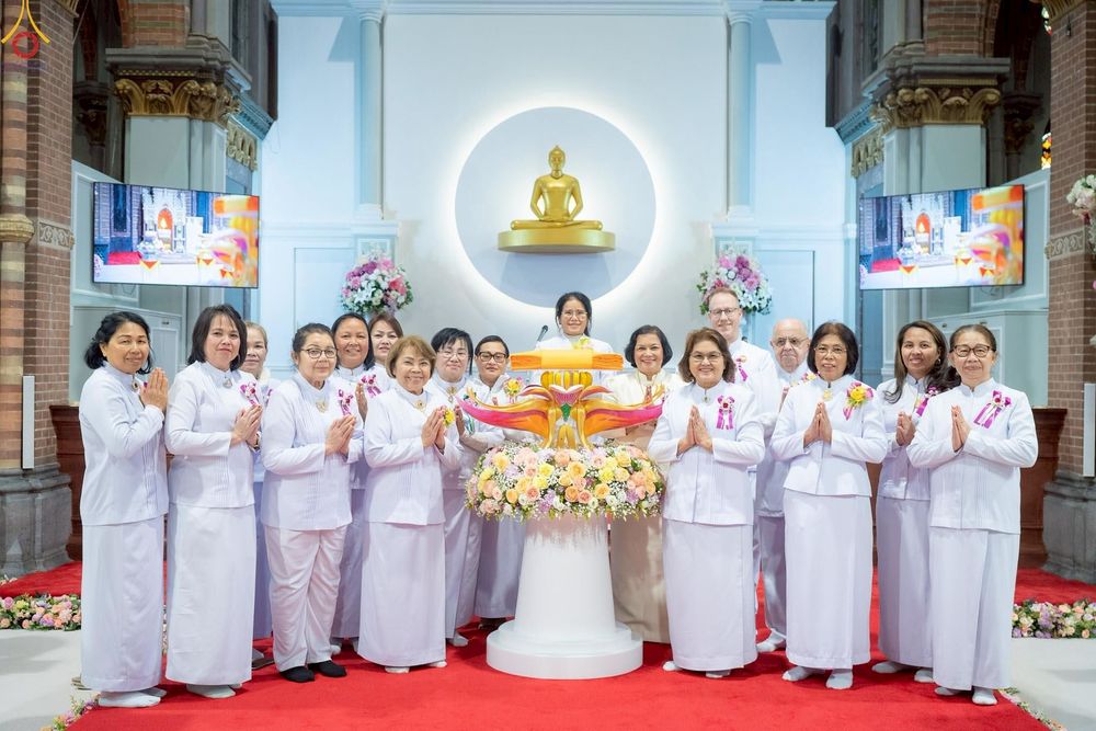 ภาพ No.271350:วันอาทิตย์ที่ 26 ตุลาคม พ.ศ. 2568 พิธีทอดกฐินสามัคคีวัดพระธรรมกายเนเธอร์แลนด์ กฐินเพื่อปฏิสังขรณ์ผนังรอบโบสถ์ อายุกว่า 135 ปี