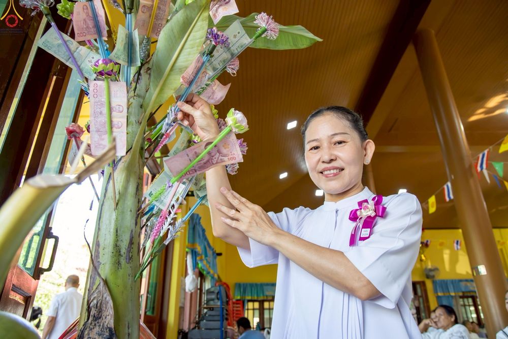 ภาพ No.267077:วันที่ 26 ตุลาคม พ.ศ. 2568 พิธีทอดกฐินสามัคคีทั่วไทย ณ วัดหนองม่วง อ.เฉลิมพระเกียรติ จ.สระบุรี โดยคณะศิษยานุศิษย์ บูชาธรรม 81 ปี หลวงพ่อธัมมชโย