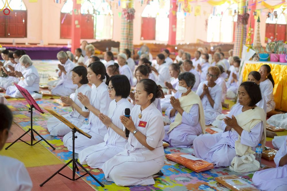 ภาพ No.270456:วันที่ 22 ตุลาคม พ.ศ. 2568 พิธีทอดกฐินสามัคคีทั่วไทย ณ วัดกระโดนไม้แดง ต.ชุมแสง อ.กระสัง จ.บุรีรัมย์ โดยคณะศิษยานุศิษย์ บูชาธรรม 81 ปี หลวงพ่อธัมมชโย