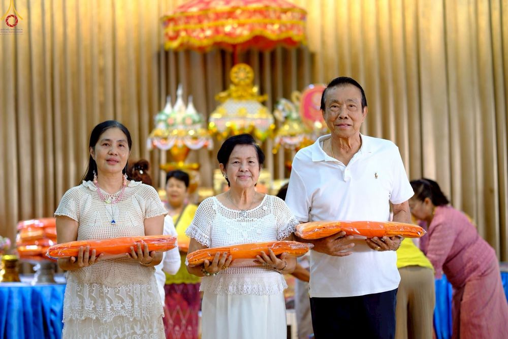 ภาพ No.257443:วันที่ 12 ตุลาคม พ.ศ. 2568 พิธีทอดกฐินสามัคคีทั่วไทย 30,000 วัด โดยคณะศิษยานุศิษย์ บูชาธรรม 81 ปี หลวงพ่อธัมมชโย ณ วัดช่องลม กรุงเทพมหานคร