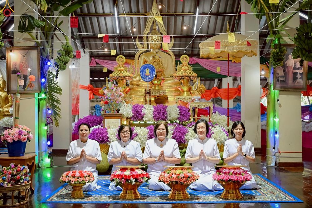 ภาพ No.258960:วันที่ 19 ตุลาคม พ.ศ. 2568 พิธีทอดกฐินสามัคคีทั่วไทย 30,000 วัด โดยคณะศิษยานุศิษย์ บูชาธรรม 81 ปี หลวงพ่อธัมมชโย ณ วัดไผ่สามตำลึง อ.บางเลน จ.นครปฐม