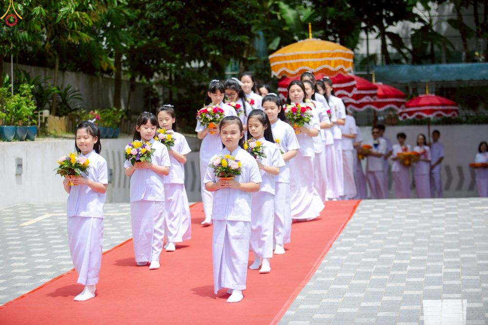 ภาพ No.254218:วันที่ 12 ตุลาคม พ.ศ. 2568 พิธีทอดกฐินสามัคคีวัดพระธรรมกายสิงคโปร์  新加坡法身寺功德衣法会 Dhammakaya Centre Singapore Kathina Ceremony  