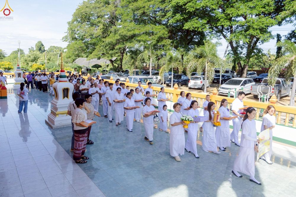 ภาพ No.266508:วันที่ 25 ตุลาคม พ.ศ. 2568 พิธีทอดกฐินสามัคคีทั่วไทย ณ วัดสว่างอารมณ์ ต.ป่าโมก อ.ป่าโมก จ.อ่างทอง โดยคณะศิษยานุศิษย์ บูชาธรรม 81 ปี หลวงพ่อธัมมชโย