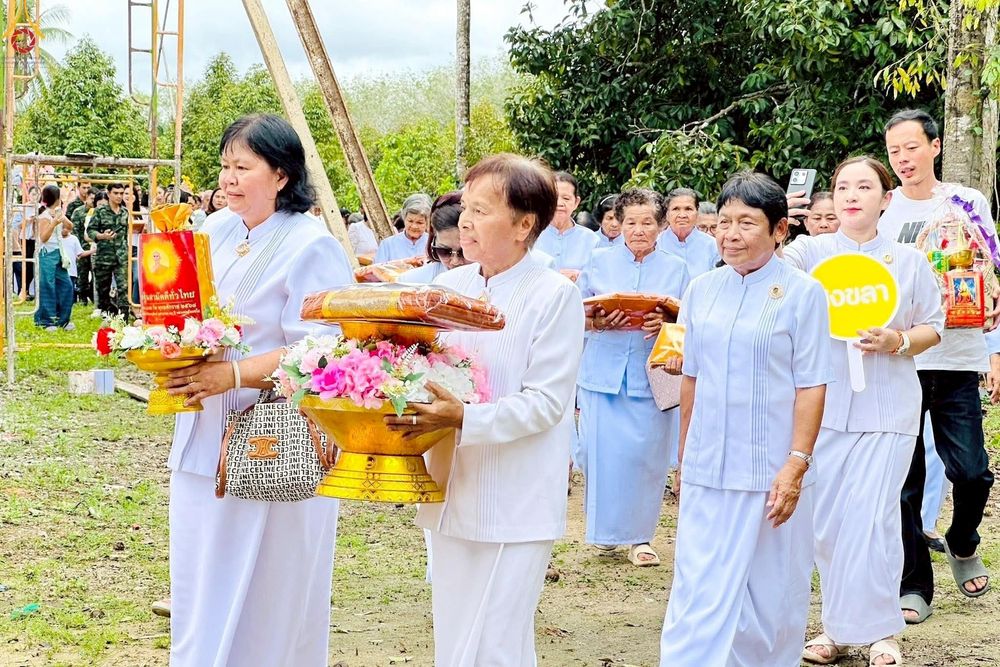 ภาพ No.265777:วันที่ 25 ตุลาคม พ.ศ. 2568 พิธีทอดกฐินสามัคคีทั่วไทย ณ วัดปลักหนูใต้ อำเภอนาทวี จังหวัดสงขลา โดยคณะศิษยานุศิษย์ บูชาธรรม 81 ปี หลวงพ่อธัมมชโย