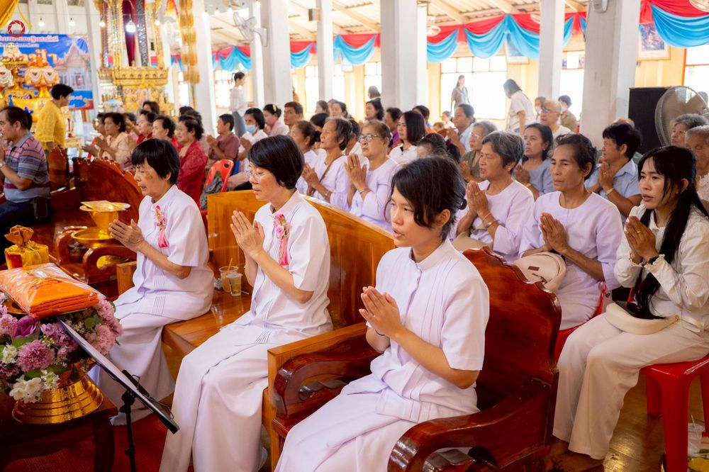 ภาพ No.259524:วันที่ 19 ตุลาคม พ.ศ. 2568 พิธีทอดกฐินสามัคคีทั่วไทย 30,000 วัด โดยคณะศิษยานุศิษย์ บูชาธรรม 81 ปี หลวงพ่อธัมมชโย ณ วัดแก้วฟ้า จ.พระนครศรีอยุธยา