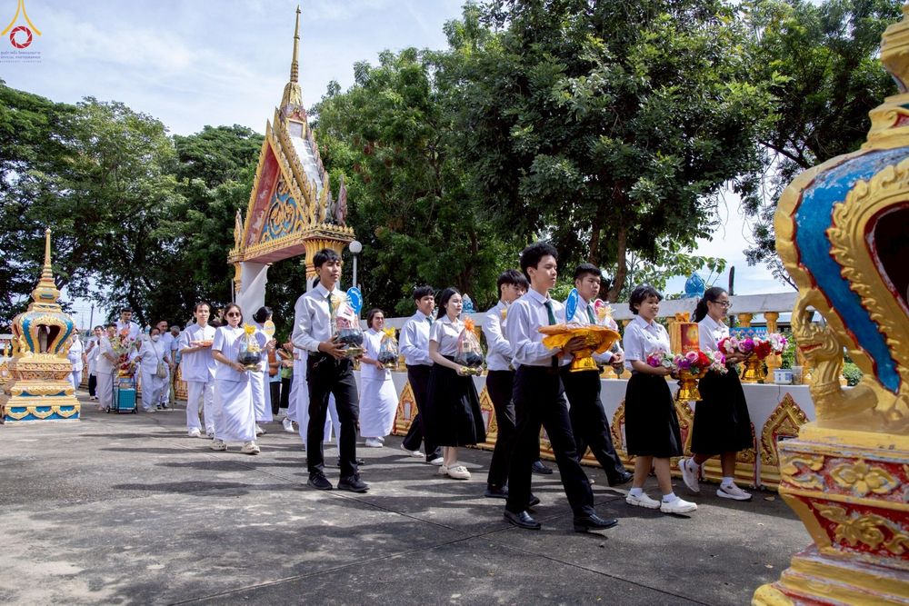 ภาพ No.264088:วันที่ 23 ตุลาคม พ.ศ. 2568 พิธีทอดกฐินสามัคคีทั่วไทย 30,000 วัด โดยคณะศิษยานุศิษย์ บูชาธรรม 81 ปี หลวงพ่อธัมมชโย ณ วัดบ่อน้ำจืด อ.กำแพงแสน จ.นครปฐม