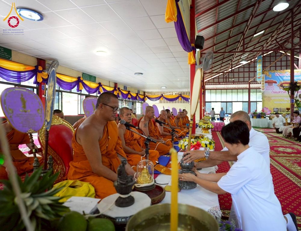 ภาพ No.273796:วันที่ 25 ตุลาคม พ.ศ. 2568 พิธีทอดกฐินสามัคคีทั่วไทย ณ วัดท่ามะปราง อ.แก่งคอย จ.สระบุรี โดยคณะศิษยานุศิษย์ บูชาธรรม 81 ปี หลวงพ่อธัมมชโย