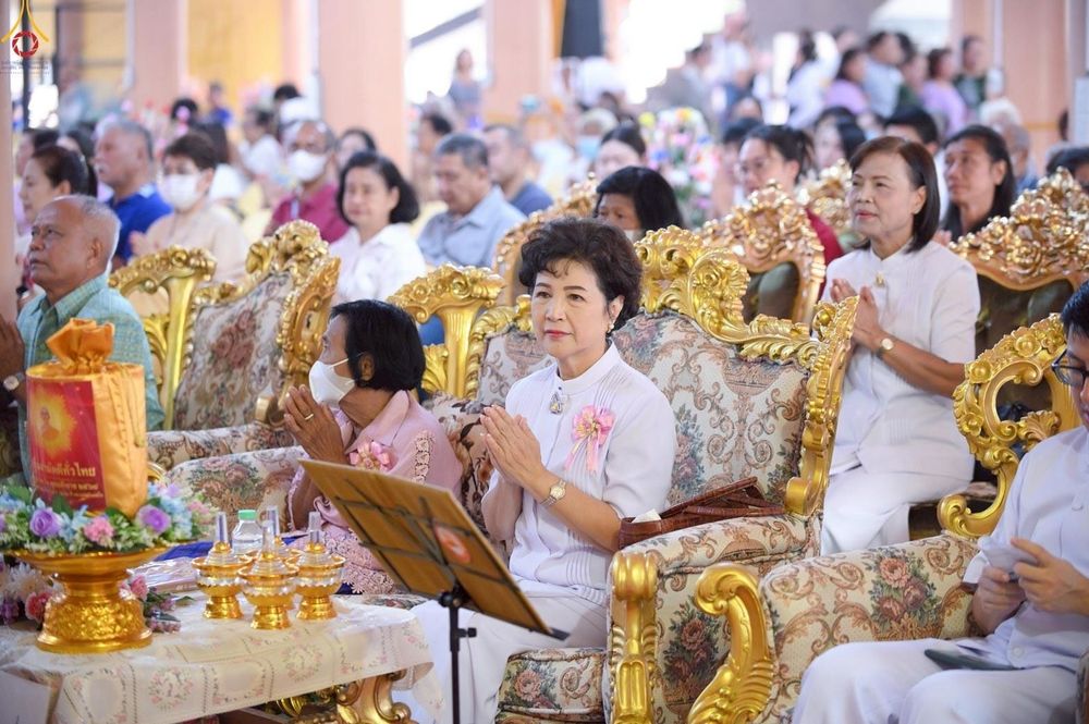 ภาพ No.276857:วันที่ 18 ตุลาคม พ.ศ. 2568 พิธีทอดกฐินสามัคคีทั่วไทย ณ วัดไตรรัตนาราม เขตบางเขน กรุงเทพฯ โดยคณะศิษยานุศิษย์ บูชาธรรม 81 ปี หลวงพ่อธัมมชโย