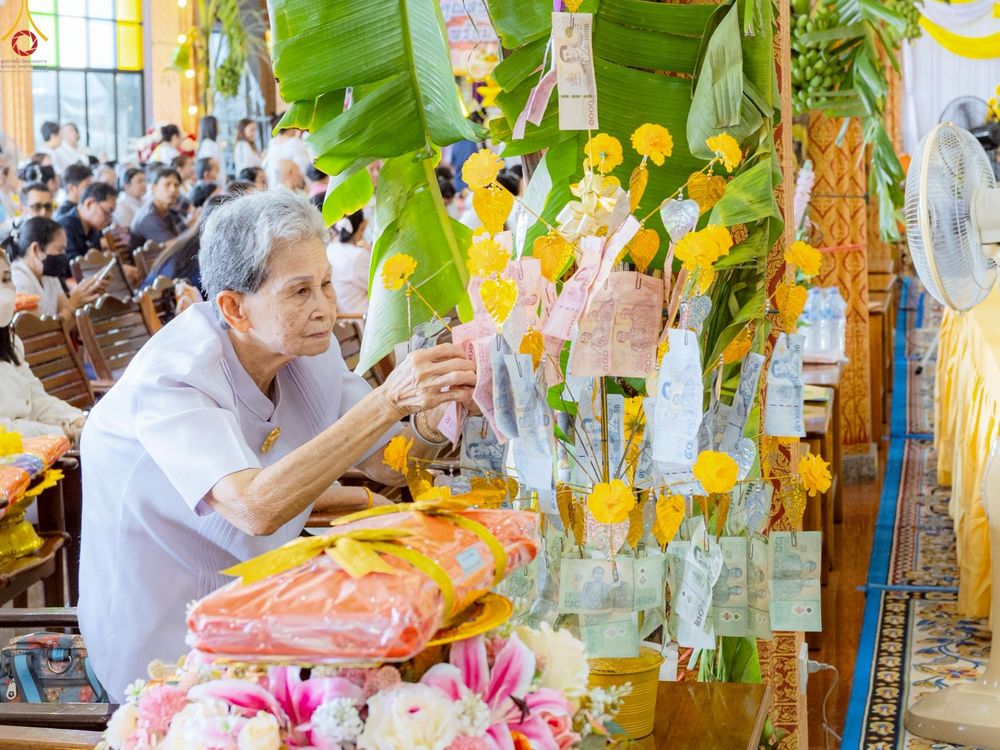 ภาพ No.269888:วันที่ 26 ตุลาคม พ.ศ. 2568 พิธีทอดกฐินสามัคคีทั่วไทย ณ วัดสะแกงาม แขวงแสมดำ เขตบางขุนเทียน กรุงเทพมหานคร โดยคณะศิษยานุศิษย์ บูชาธรรม 81 ปี หลวงพ่อธัมมชโย