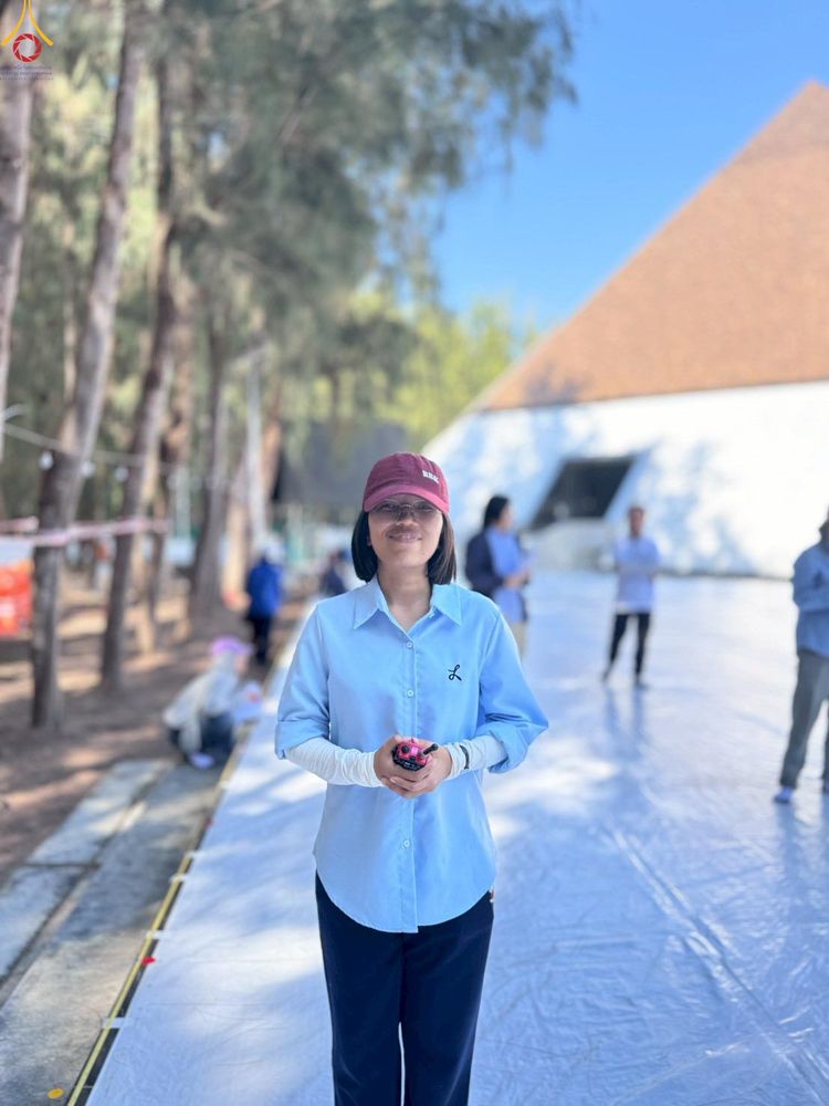 ภาพ No.296150:ภาพเบื้องหลังอาสาสมัครรวมใจ ชุดที่ 2 ในโครงการธรรมยาตรา กตัญญูบูชา มหาปูชนียาจารย์ พระมงคลเทพมุนี(สด จนฺทสโร) พระผู้ปราบมาร อนุสรณ์สถาน 7 แห่ง ปีที่ 14