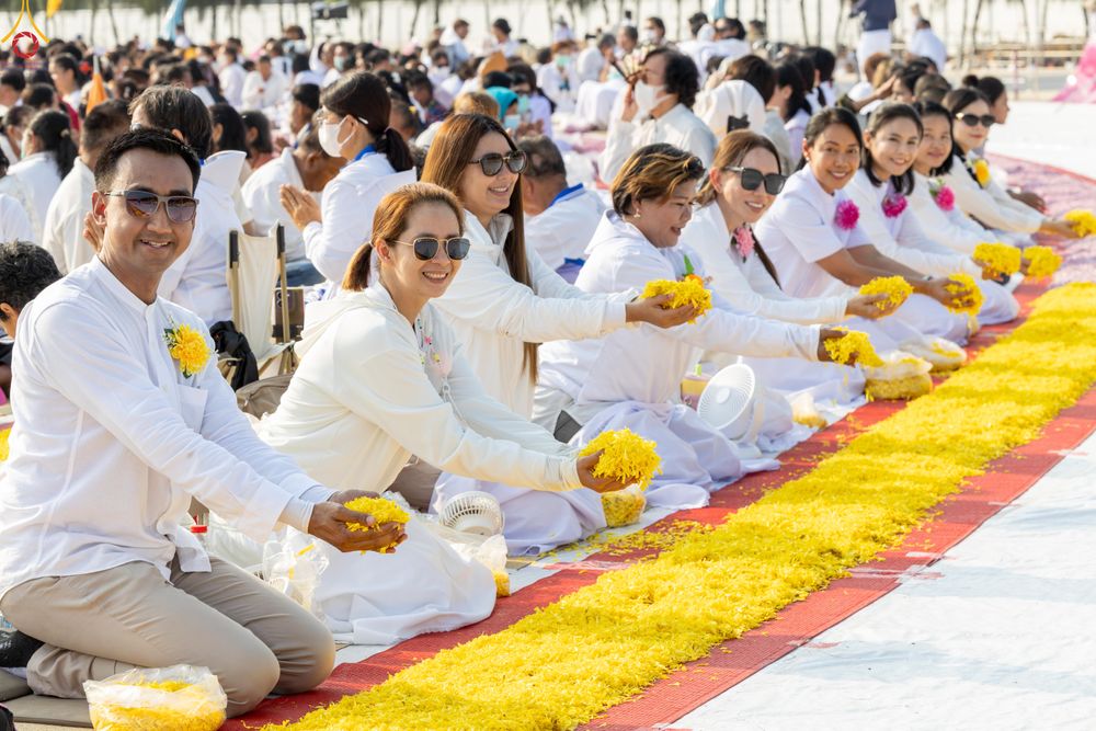 ภาพ No.299340:วันที่ 18 มกราคม พ.ศ. 2569 พิธีต้อนรับพระธรรมยาตรา ณ อนุสรณ์สถานลำดับที่ 5 สถานที่เผยแผ่วิชชาธรรมกายครั้งแรก อนุสรณ์สถานบางปลา วัดบางปลา อำเภอบางเลน จังหวัดนครปฐม ในโครงการธรรมยาตรา กตัญญูบูชา มหาปูชนียาจารย์ พระมงคลเทพมุนี(สด จนฺทสโร) พระผู้ปราบมาร อนุส
