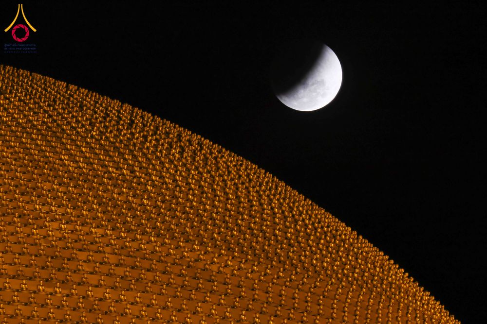 ภาพ No.312420:วันอังคารที่ 3 มีนาคม พ.ศ.2569 พิธีเวียนประทักษิณและจุดมาฆประทีป (ภาพชุดที่ 2) ณ ลานธรรมพระมหาธรรมกายเจดีย์ วัดพระธรรมกาย