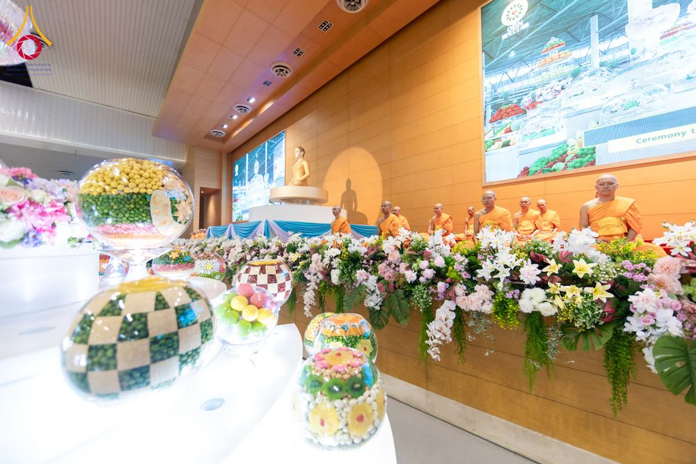 ภาพ No.287672:วันที่ 1 มกราคม พ.ศ. 2569 พิธีบูชาข้าวพระ ณ สภาธรรมกายสากล วัดพระธรรมกาย