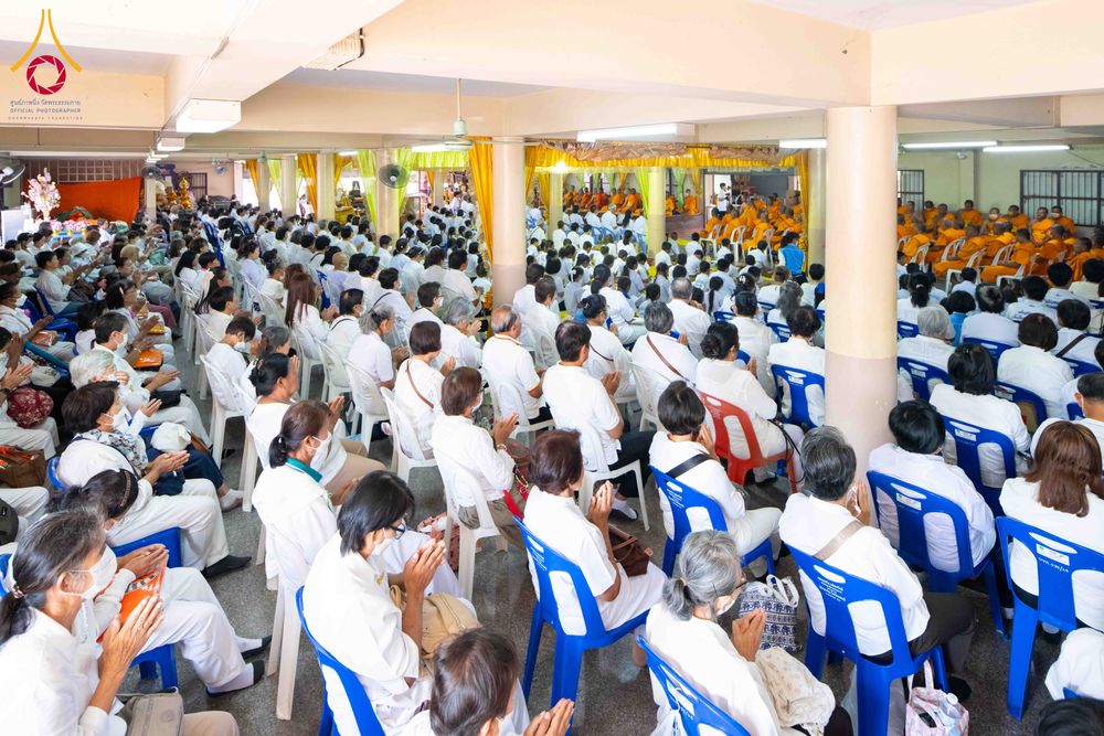 ภาพ No.304326:วันที่ 27 มกราคม พ.ศ. 2569 พิธีทอดผ้าป่าทำนุบำรุงศาสนสถาน ณ วัดไทยเจริญ อ.บางกรวย จ.นนทบุรี ในโครงการธรรมยาตรา กตัญญูบูชา มหาปูชนียาจารย์ พระมงคลเทพมุนี(สด จนฺทสโร) พระผู้ปราบมาร อนุสรณ์สถาน 7 แห่ง ปีที่ 14