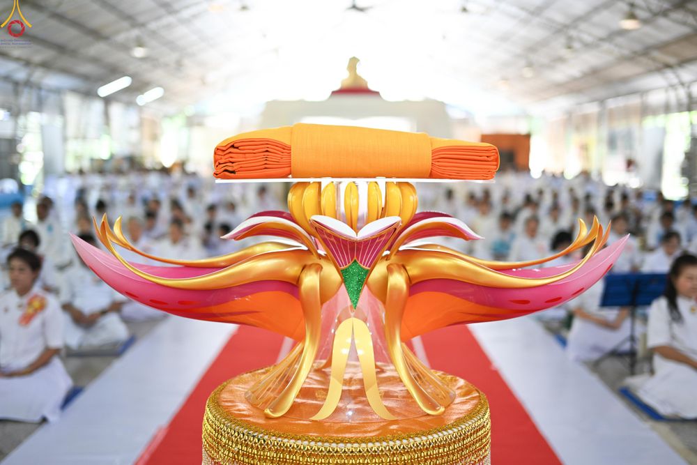 ภาพ No.283182:วันอาทิตย์ที่ 26 ตุลาคม พุทธศักราช 2568 พิธีทอดกฐินสามัคคี กตัญญูบูชาธรรมมหาปูชนียาจารย์ และโครงการกฐินทั่วไทย 30,000 วัด บูชาธรรม 81 ปีหลวงพ่อธัมมชโย  ณ ศูนย์อบรมเยาวชนอุตรดิตถ์