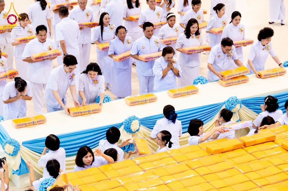 ภาพ No.264566:วันอาทิตย์ที่ 2 พฤศจิกายน พ.ศ. 2568 พิธีทอดกฐินสามัคคี ณ สภาธรรมกายสากล วัดพระธรรมกาย