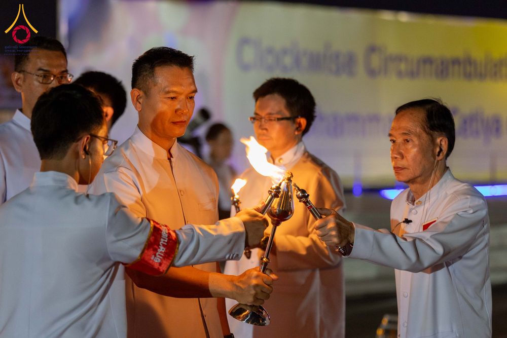 ภาพ No.312245:วันอังคารที่ 3 มีนาคม พ.ศ.2569 พิธีเวียนประทักษิณและจุดมาฆประทีป (ภาพชุดที่ 2) ณ ลานธรรมพระมหาธรรมกายเจดีย์ วัดพระธรรมกาย