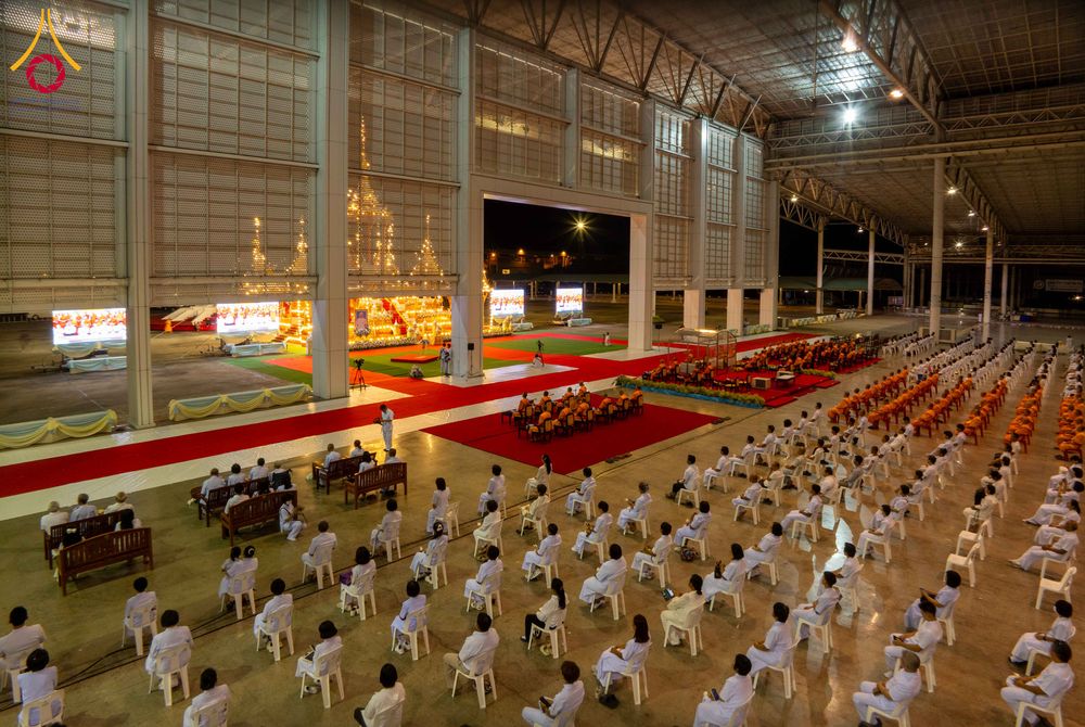 ภาพ No.316682:วันอาทิตย์ที่ 29 มีนาคม พ.ศ. 2569 พิธีทอดผ้าบังสุกุลและพิธีชำระร่าง โยมพ่อณรงค์ จินตมากุล  สิริอายุ 99 ปี 11 เดือน โยมบิดา พระครูปลัดรัตนวีรวัฒน์ (รังสฤษดิ์ อิทฺธิจินตโก) ที่ปรึกษาเจ้าคณะจังหวัดปทุมธานี เจ้าอาวาสวัดพระธรรมกาย  ณ ฌาปนสถานชั่วคราว ทางเข้า 