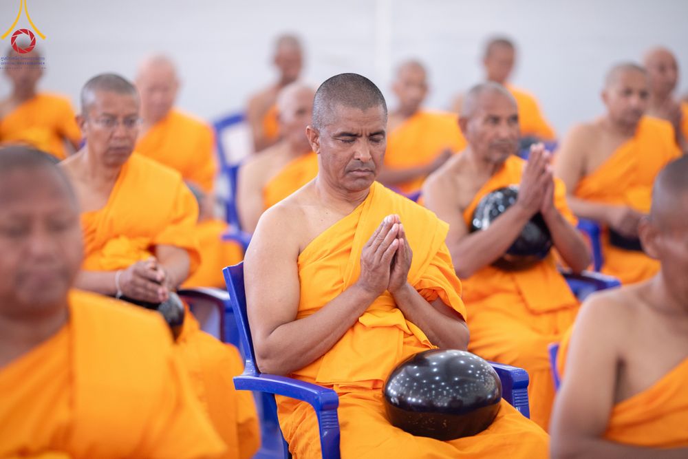 ภาพ No.314237:วันอังคารที่ 17 มีนาคม พ.ศ. 2569 พิธีตักบาตรฉลองสามเณรใหม่ 500 รูป  ณ มณฑลพิธีลุมพินี ประเทศเนปาล