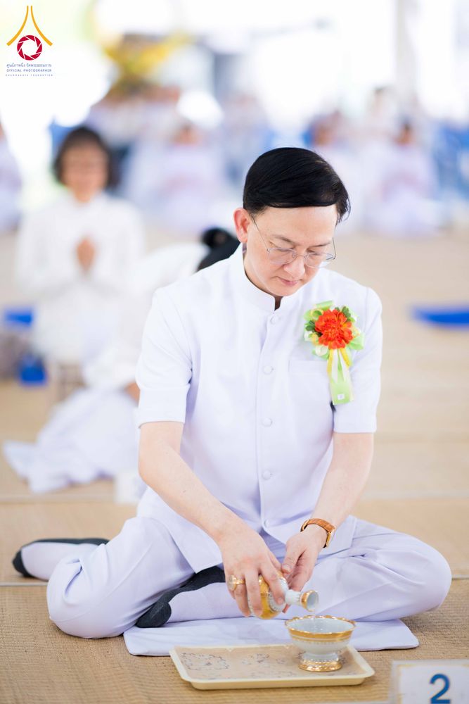 ภาพ No.329935:วันที่ 23 พฤษภาคม พ.ศ. 2569 พิธีถวายภัตตาหารเมนูสวรรค์ เพื่อการบรรลุธรรม ณ หอฉันคุณยายอาจารย์ฯ วัดพระธรรมกาย จังหวัดปทุมธานี