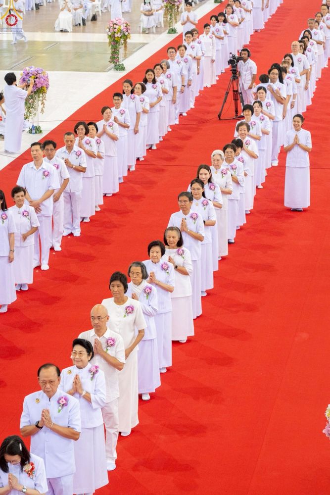 ภาพ No.249542:วันที่ 28 กันยายน พ.ศ. 2568 พิธีจุดเทียนใจ ไฟนิรันด์ อนันตชัย ณ สภาธรรมกายสากล วัดพระธรรมกาย