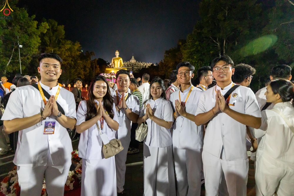 ภาพ No.333370:วันอาทิตย์ที่ 31 พฤษภาคม พ.ศ. 2569 MBMI ,WALUB , มูลนิธิธรรมกาย , การท่องเที่ยวและการบินแห่งอินโดนีเซีย (injourney destinations) , สหภาพพระธรรมทูตไทยในอินโดนีเซีย-แอฟริกา และเครือข่าย คณะสงฆ์มหายาน , วัชรยาน และเถรวาท ในอินโดนีเซีย ร่วมกันการจัดงานเฉลิมฉ