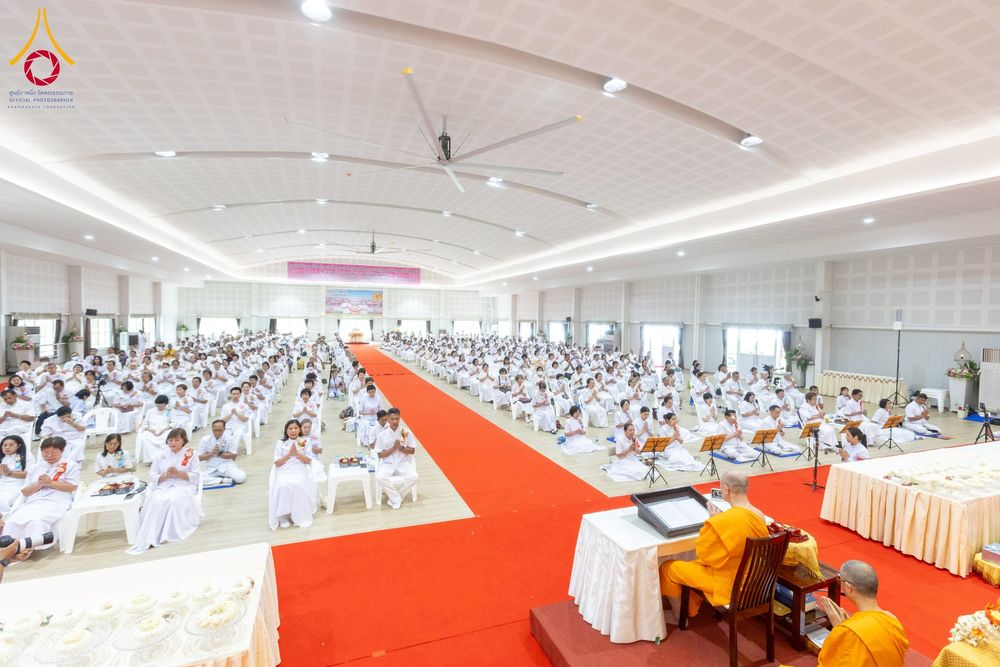 ภาพ No.254858:วันที่ 15 ตุลาคม พ.ศ. 2568 พิธีบรรจุพระบรมสารีริกธาตุภายในพระเกตุองค์พระประธาน สมโภชพระประธาน พระธรรมกาย ณ ศูนยอบรมเยาวชนกาญจนบุรี