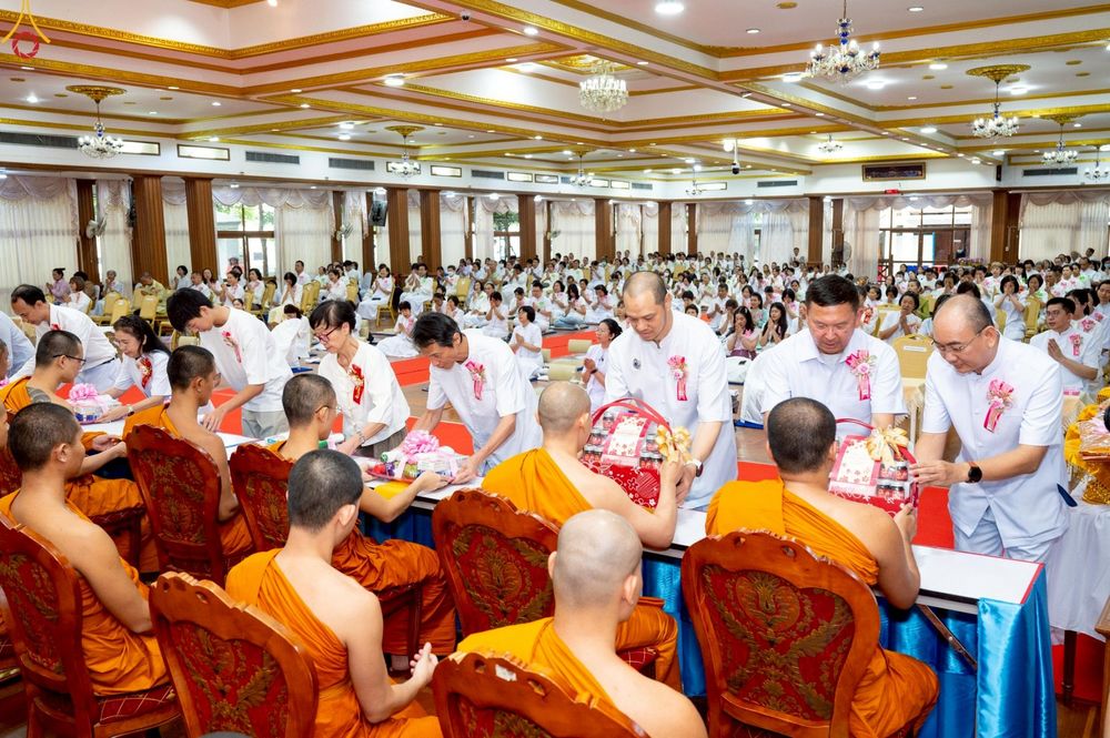 ภาพ No.235048:วันเสาร์ที่ 26 กรกฎาคม พ.ศ. 2568 พิธีทอดผ้าป่าบูรณปฏิสังขรณ์ วัดสามพระยาวรวิหาร ณ ศาลาอบรมสงฆ์ วัดสามพระยาวรวิหาร เขตพระนคร กรุงเทพมหานครฯ