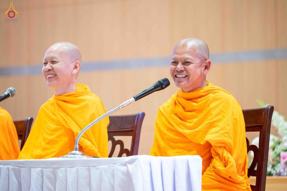 ภาพ No.344418:วันที่ 21-23 สิงหาคม พ.ศ. 2569 สัมมนารวมใจผู้นำบุญ บูชาธรรม 82 ปี หลวงพ่อธัมมชโย รุ่นที่ 1 กฐินสามัคคีทั่วไทย 30,000 วัด โครงการอุปสมบทบูชาธรรมมหาปูชนียาจารย์ 3,000 รูป  ณ ศูนย์ปฏิบัติธรรมเวิล์ดพีช วัลเล่ย์ จ.นครราชสีมา