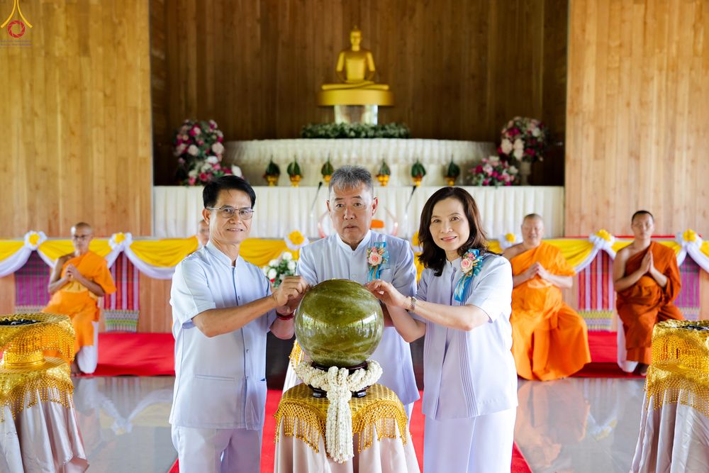 ภาพ No.335728:วันที่ 14 มิถุนายน พ.ศ.2569 พิธีทอดผ้าป่าแก้วภูเรือฉลองครบรอบ11ปี