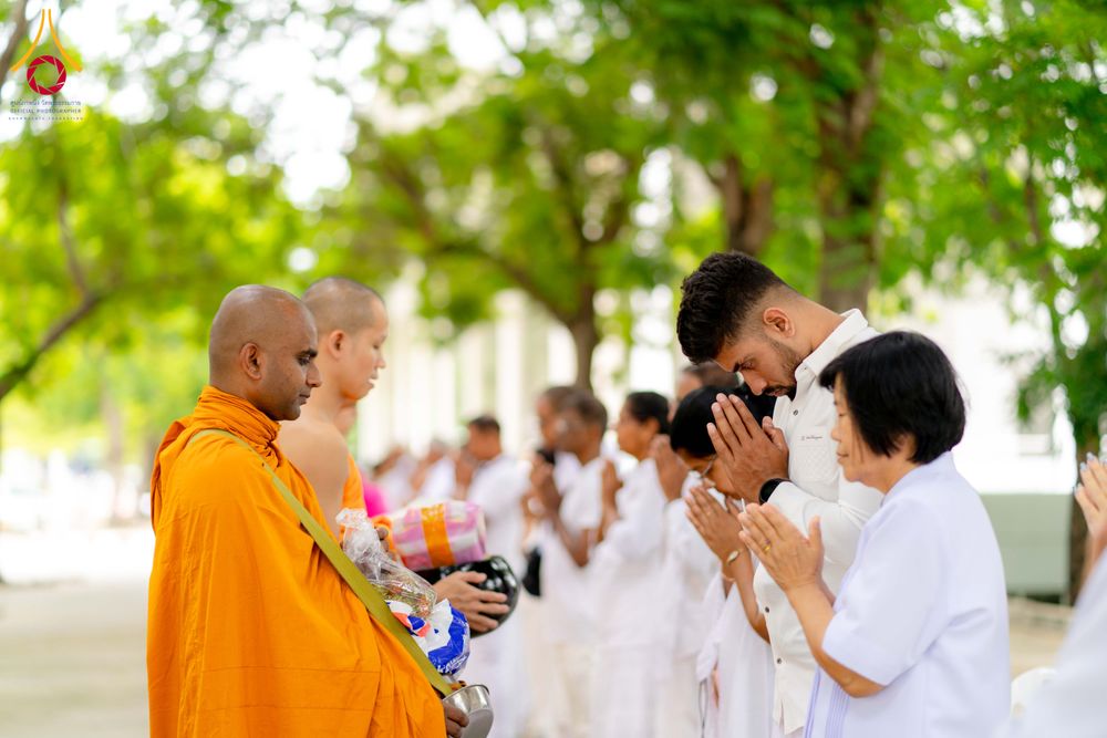 ภาพ No.342508:วันที่ 31 กรกฎาคม พ.ศ. 2569  ต้อนรับคณะแสวงบุญชาวศรีลังกา 31 ท่าน เยี่ยมชมวัดพระธรรมกาย