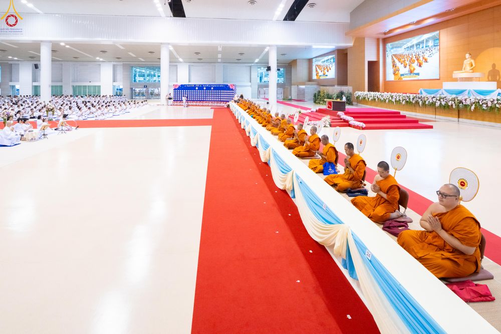 ภาพ No.339612:วันที่ 18 กรกฎาคม พ.ศ.2569 วันมหารำลึก ครั้งที่ 36 ณ ห้องแก้วสารพัดนึก 1 วัดพระธรรมกาย