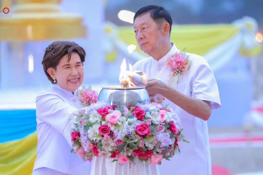 ภาพ No.339485:วันอังคารที่ 14  กรกฎาคม 2569 พิธีทอดผ้าป่าและพิธีตอกเสาเข็มมงคลต้นสุดท้าย องค์พระเจดีย์เพื่อสร้างสันติภาพโลก  ณ ธุดงคสถานพัฒนานิคม อ.พัฒนาพิคม จ.ลพบุรี