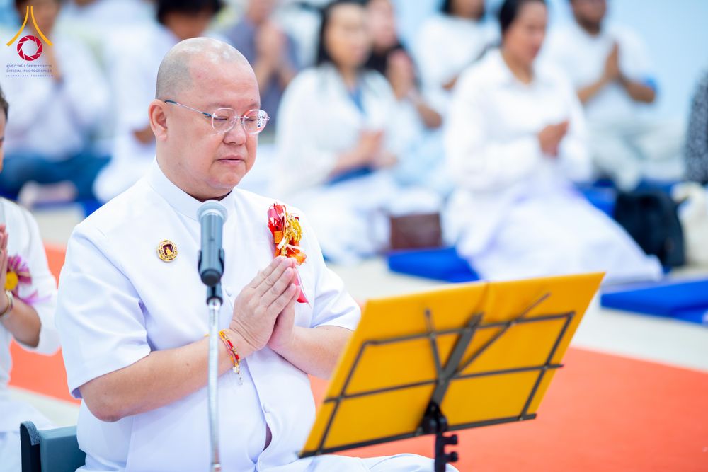 ภาพ No.313284:วันอาทิตย์ที่ 8 มีนาคม พ.ศ. 2569 พิธีสมโภชรูปเหมือนพระมงคลเทพมุนี (สด จนฺทสโร) และพิธีทอดผ้าป่าสามัคคีเพื่อสร้างวิหารพระมงคลเทพมุนี ณ วัดพุทธเคปทาวน์ ประเทศแอฟริกาใต้