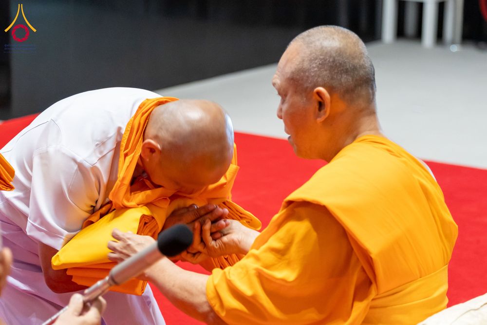 ภาพ No.321355:วันเสาร์ที่ 11 เมษายน พ.ศ.2569 พิธีขอบรรพชา พิธีขอสรณคมณ์และศีล, พิธีถวายบาตร พิธีอุปสมบท โครงการอุปสมบทหมู่ บูชาธรรมหลวงพ่อธัมมชโย พ.ศ.2569 โครงการอุปสมบทหมู่ธรรมทายาท ระดับอุดมศึกษา รุ่น 53 (ภาคฤดูร้อน) ณ วัดพระธรรมกาย ปทุมธานี