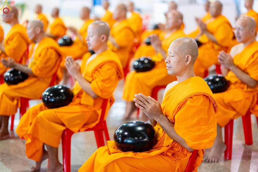 ภาพ No.345316:วันพฤหัสบดีที่ 27 สิงหาคม พ.ศ.2569 พิธีตักบาตรในวันธรรมชัย ณ สภาธรรมกายสากล วัดพระธรรมกาย ปทุมธานี