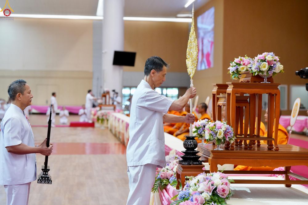 ภาพ No.343252:วันที่ 16 สิงหาคม พ.ศ.2569 พิธีมุทิตาสักการะพระราชาคณะ ณ ห้องแก้วสารพัดนึก 2 วัดพระธรรมกาย