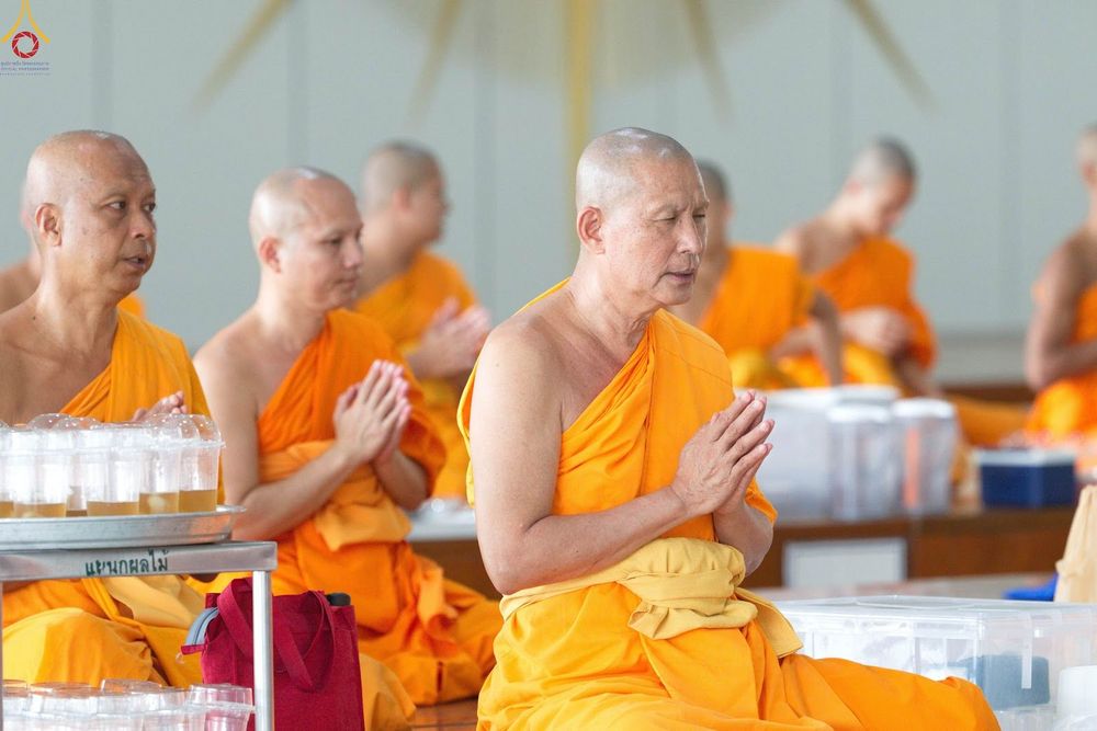 ภาพ No.348183:วันที่ 10 กันยายน พ.ศ.2569 พิธีสวดพระพุทธมนต์ และถวายภัตตาหารเป็นสังฆทาน เนื่องในวันครบ 26 ปี วันคล้ายละสังขาร คุณยายอาจารย์มหารัตนอุบาสิกาจันทร์ ขนนกยูง ณ หอฉันคุณยายอาจารย์ฯ วัดพระธรรมกาย