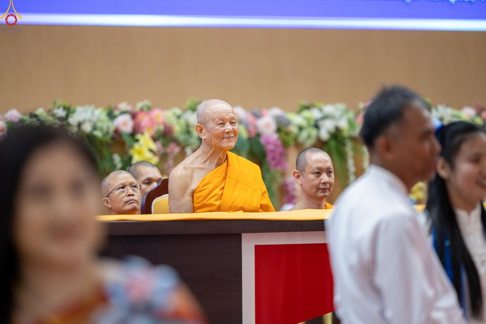 ภาพ No.311848:วันอังคารที่ 3 มีนาคม พ.ศ.2569 พิธีมอบโล่วัชรเกียรติยศ โครงการตอบปัญหาธรรมะทางก้าวหน้า ครั่งที่ 43, พิธีมอบโล่วัชรเกียรติยศ โครงการสอบตอบปัญหาศีลธรรม เพื่อสันติภาพโลก (World-Pec) ครั้งที่ 19 ณ สภาธรรมกายสากล วัดพระธรรมกาย