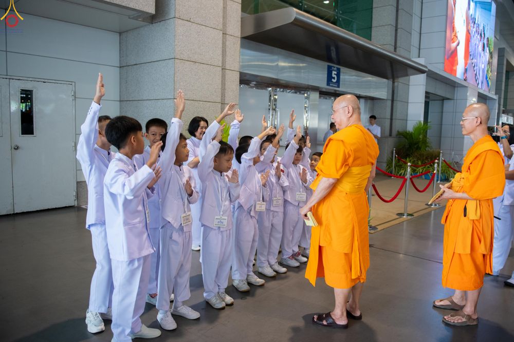 ภาพ No.311716:วันอังคารที่ 3 มีนาคม พ.ศ.2569 ปฏิบัติธรรมภาคสายวันมาฆบูชา พิธีถวายภัตตาหารเป็นสังฆทาน ณ สภาธรรมกายสากล วัดพระธรรมกาย